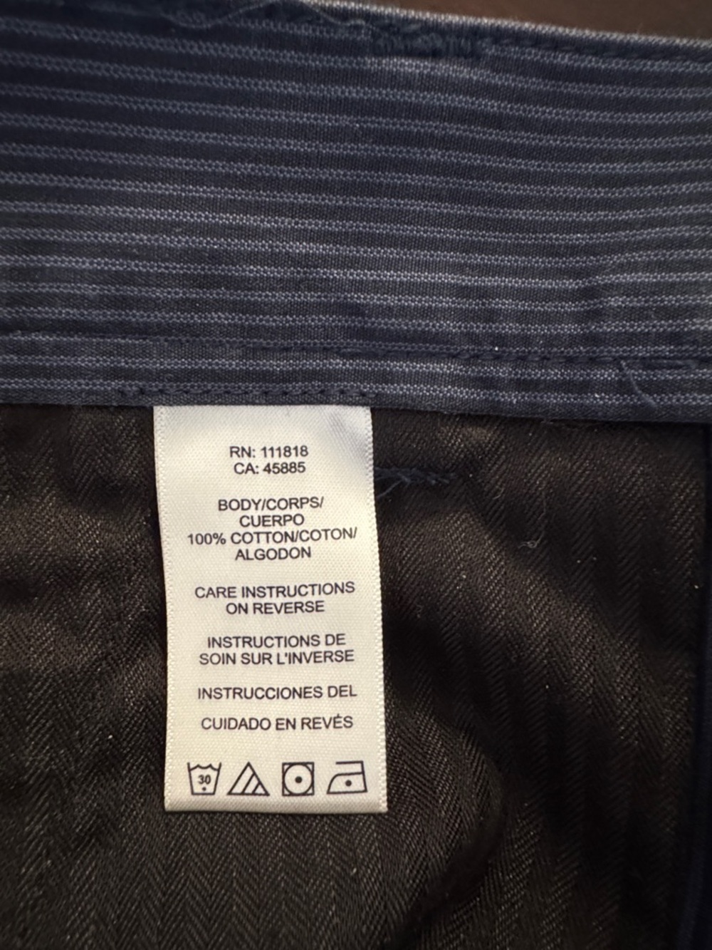 Michael Kors Navy Pinstripe Flat-Front Men's Shorts size 33 - Picture 6 of 6